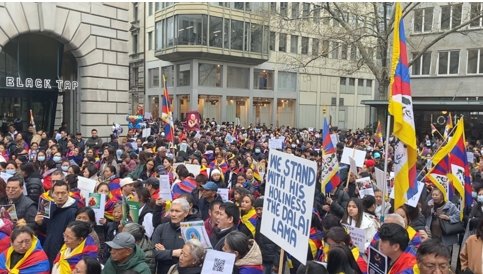 達賴喇嘛遭中共污衊，瑞士藏人與支持者遊行抗議