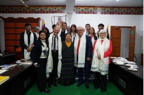 德國國際自由組織代表團訪問西藏人民議會