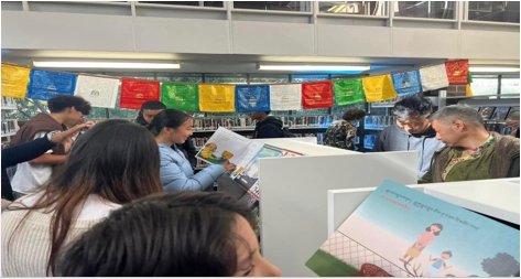 VOT-澳大利亞新南威爾士州德威圖書館首次新設藏文圖書部