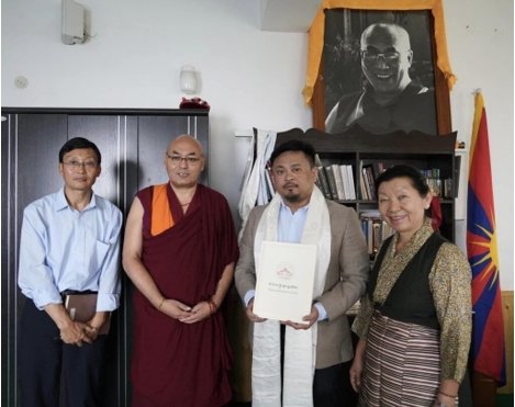 CTA-台灣國會立委洪申翰訪問西藏人民議會