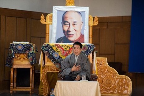 CTA-西藏前政治犯頓珠旺青到訪達蘭薩拉向藏人公務員發表演講