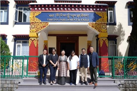 CTA-印度外交記者協會代表團訪問西藏人民議會