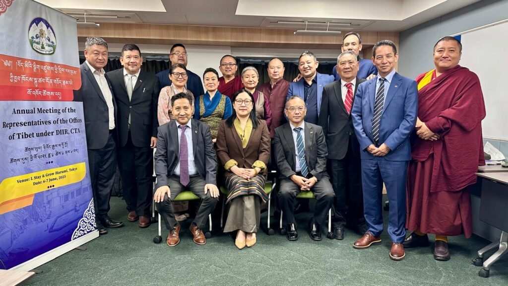 外交部长诺增卓玛主持藏人行政中央驻外办事处年度会议