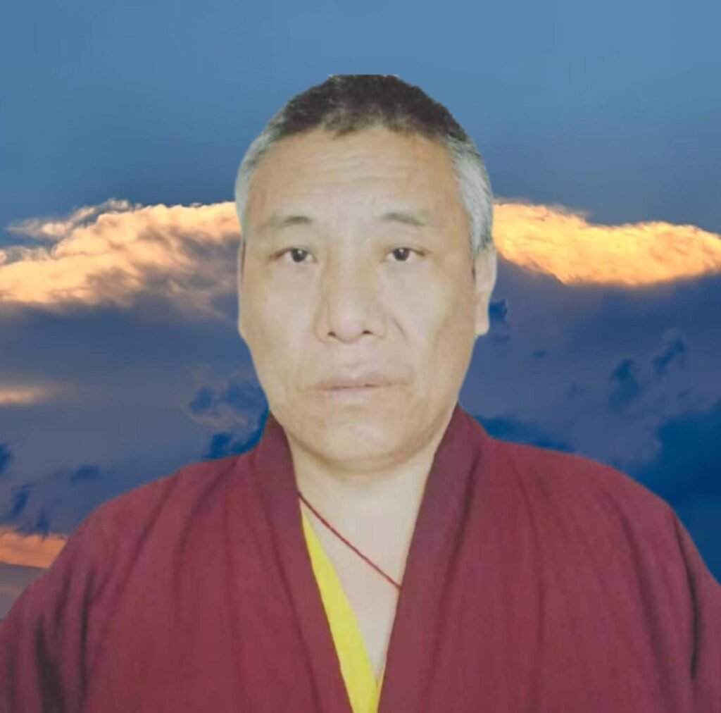 西藏贡觉县曲杰寺住持巴登旺杰在狱中遭酷刑致死