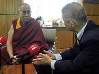 法國國際廣播電臺中文部專訪達賴喇嘛